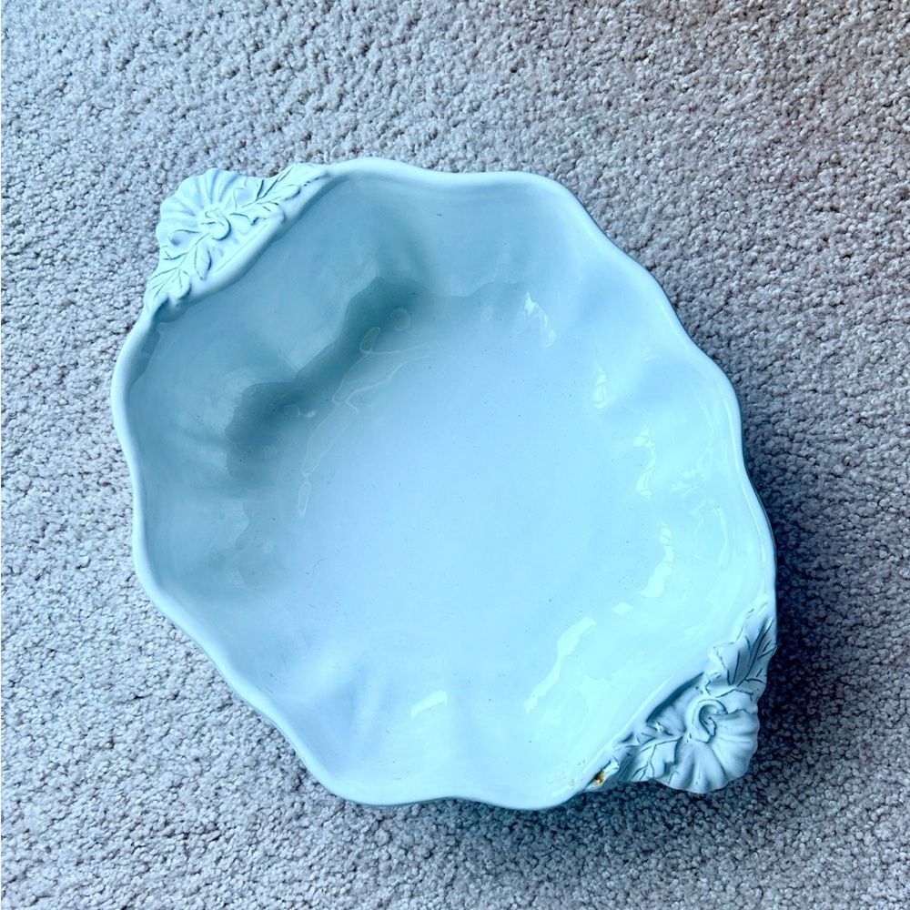 NWT Sur La Table Italian made Fall design with pumpkins baking dish.